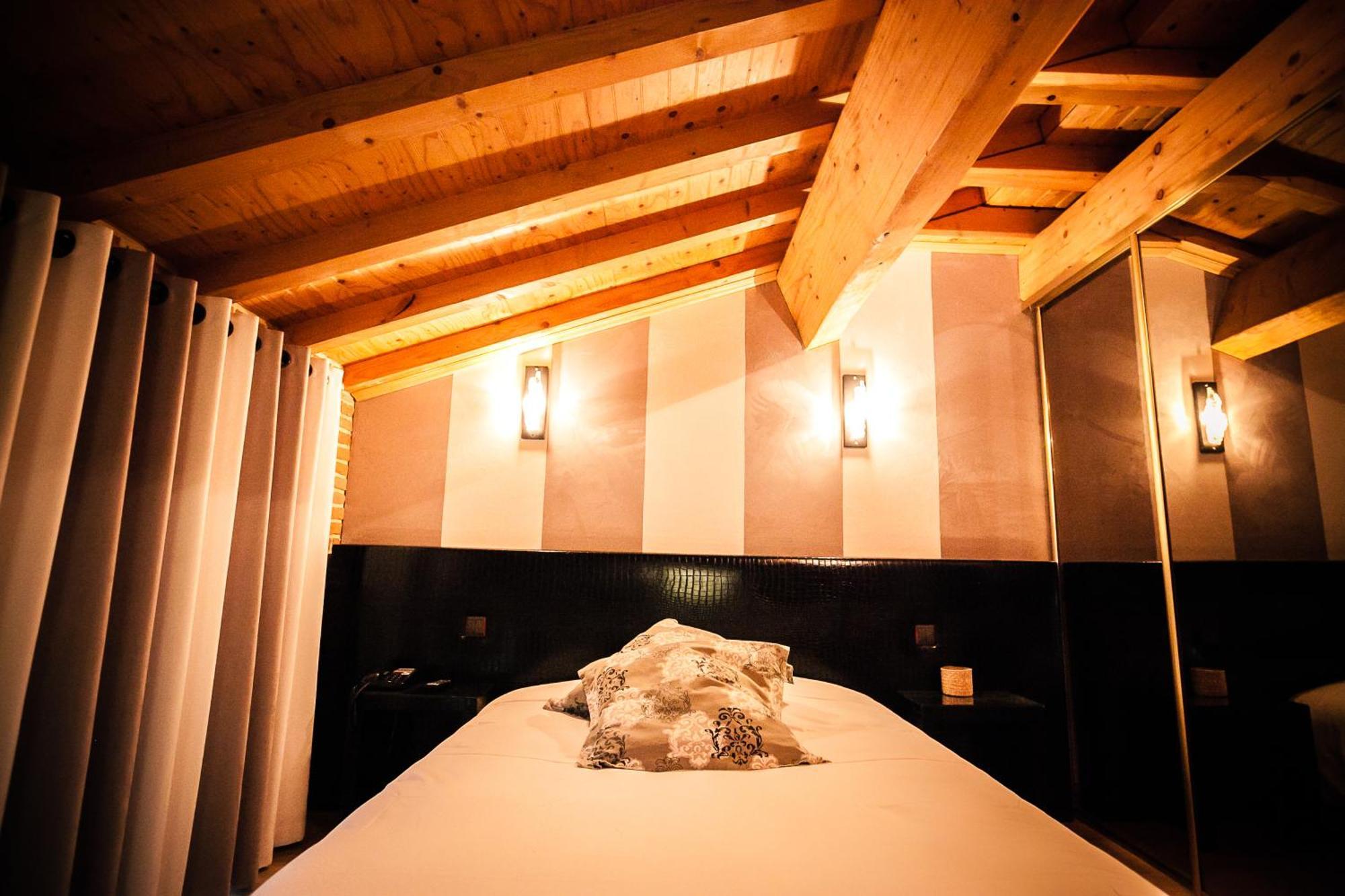 Les Ecuries De La Tour Hotel Mondonville Szoba fotó