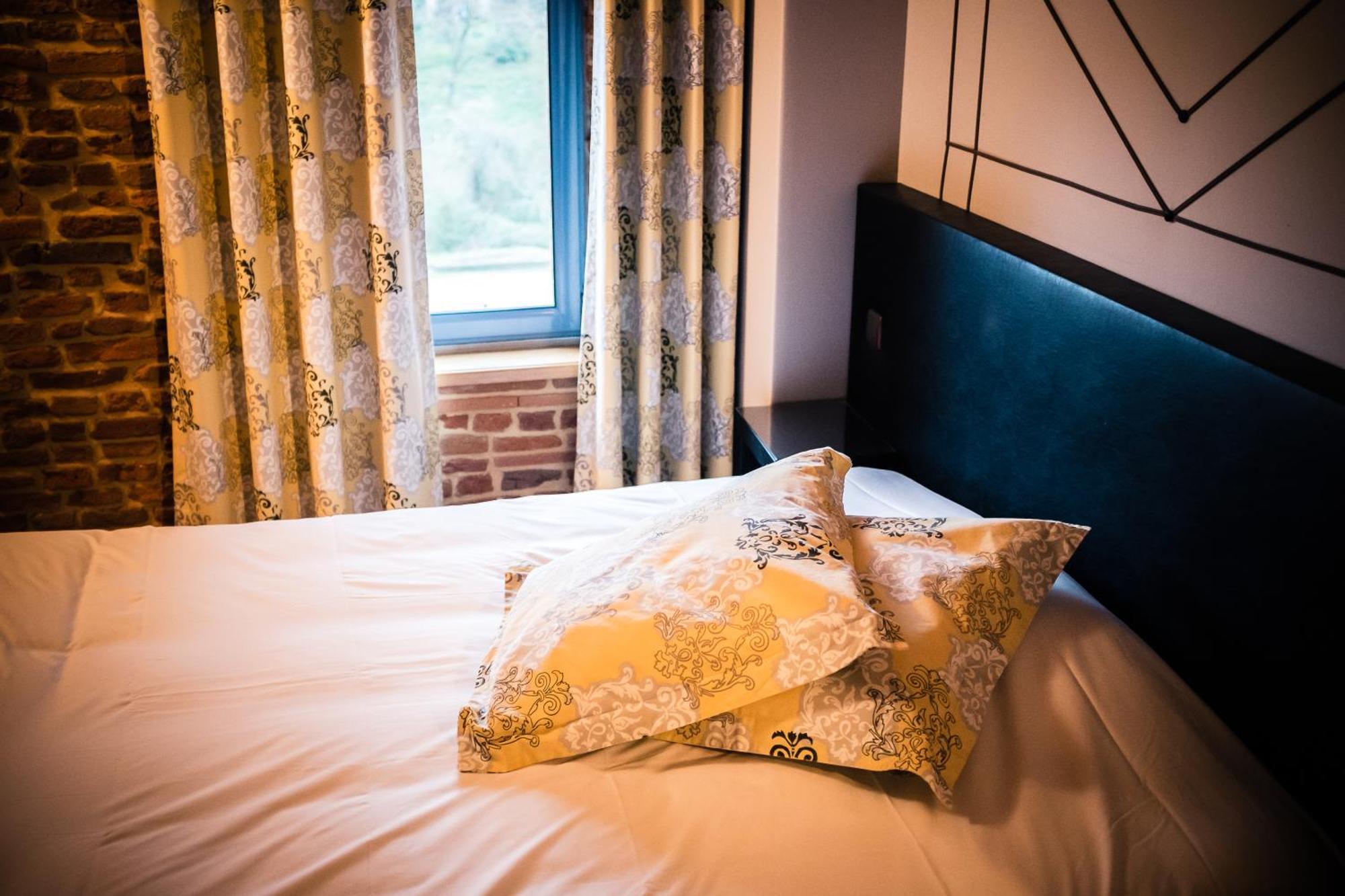 Les Ecuries De La Tour Hotel Mondonville Szoba fotó