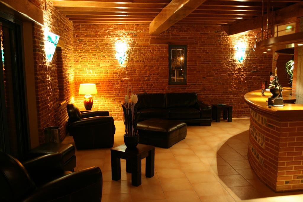 Les Ecuries De La Tour Hotel Mondonville Kültér fotó