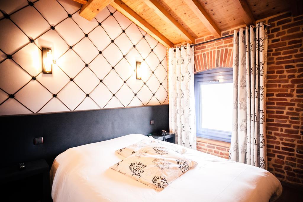 Les Ecuries De La Tour Hotel Mondonville Kültér fotó