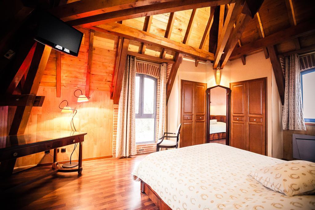 Les Ecuries De La Tour Hotel Mondonville Kültér fotó